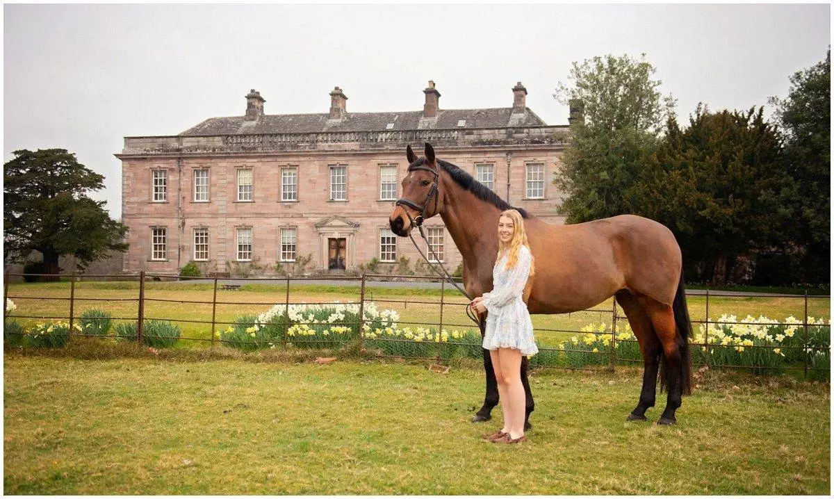 Equine Photoshoot at Dalemain House, Ullswater