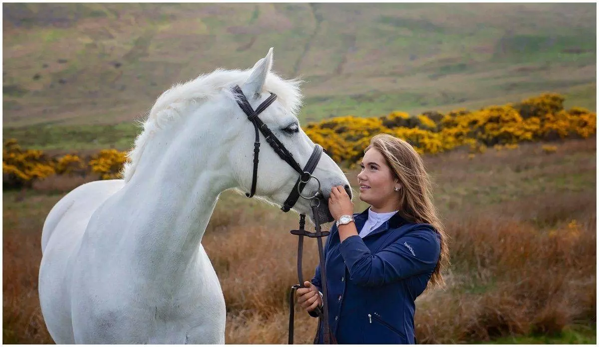 Horse Photoshoot - by Emma Campbell