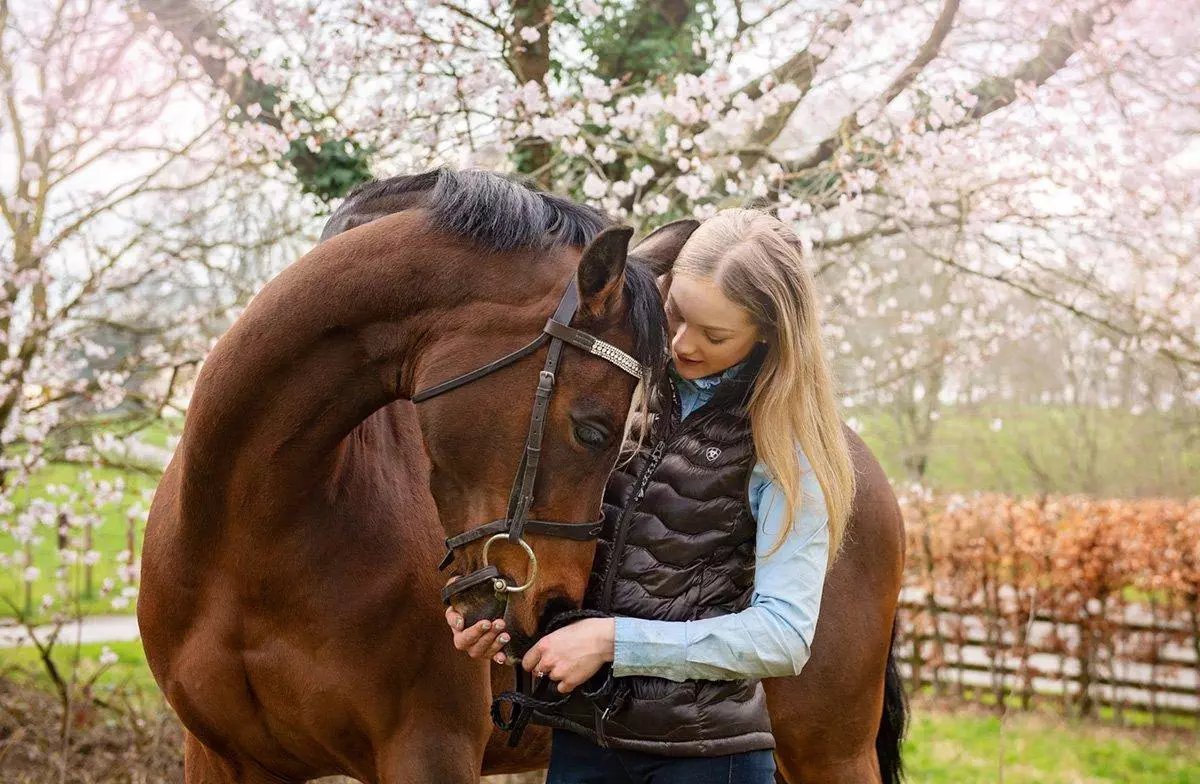 Spring Equine Photoshoot by Emma Campbell