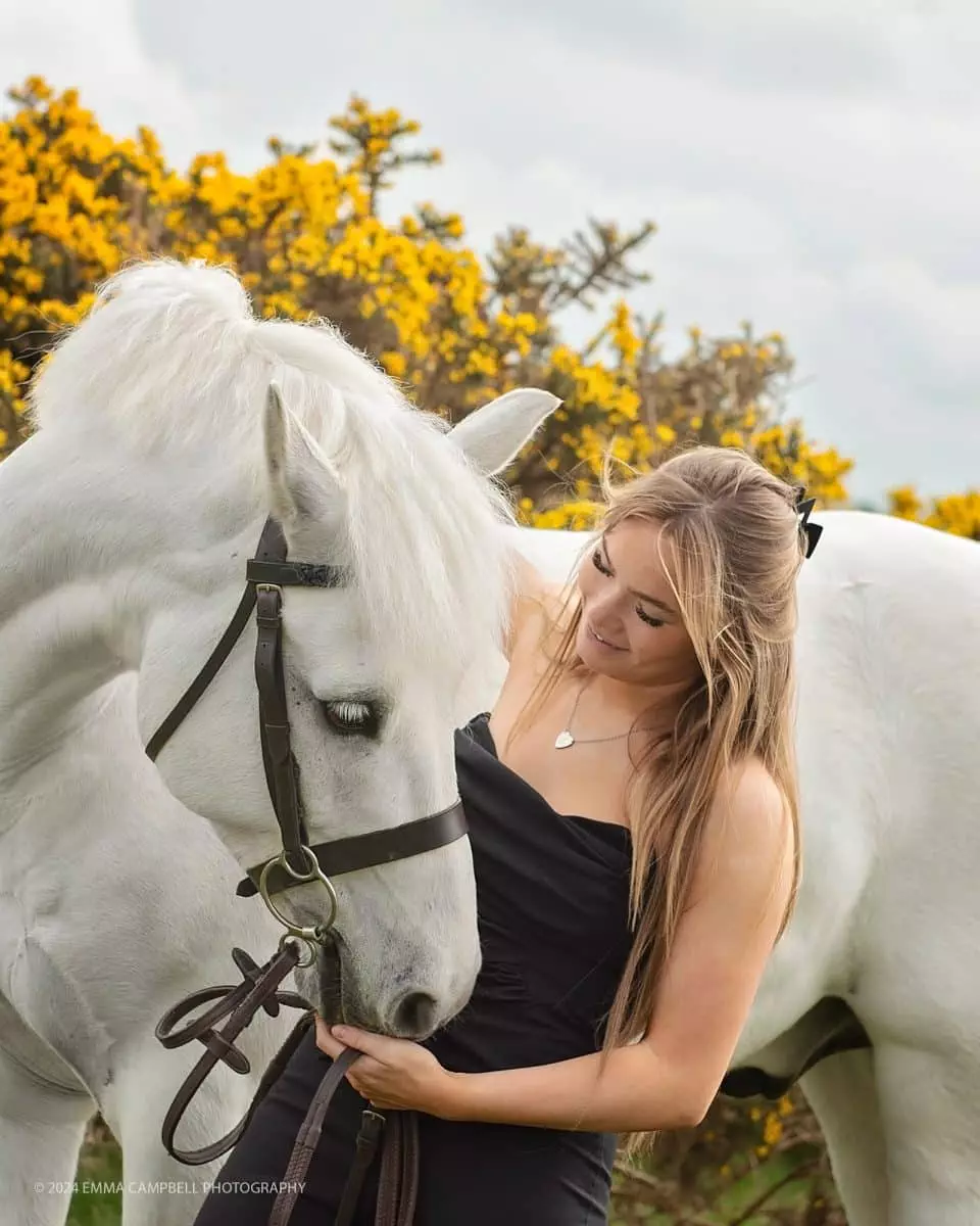 Connie modeling on her horse Flip - for an equine portrait session with Digital Camera magazine, Calbeck fells